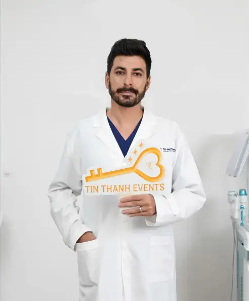 Model tây đóng chuyên gia/Bác sĩ/Chuyển giao công nghệ