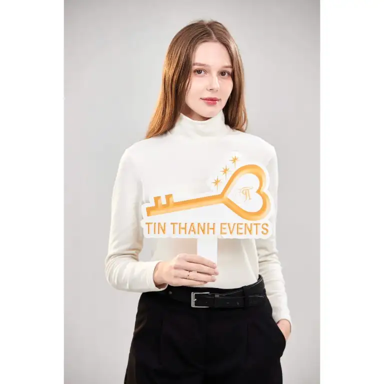 Model tây fashionshow/ diễn catwalk/ chụp lookbook